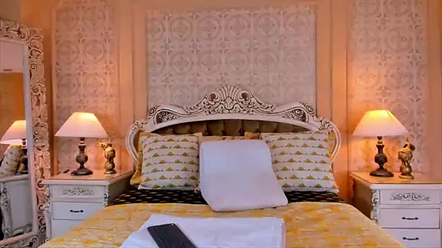 OrianaRodhes online show from 01-05-25, 11:55