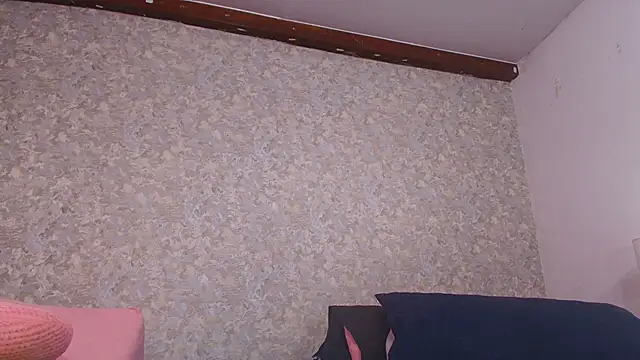 nicol f online show from 12-21-24, 07:27