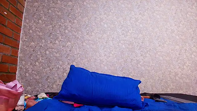 nicol f online show from 01-24-25, 01:13