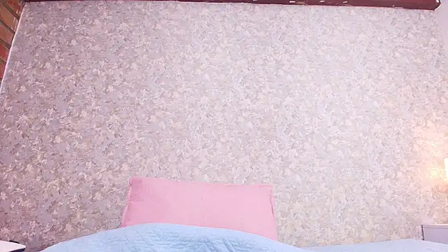 nicol f online show from 10-17-25, 07:27