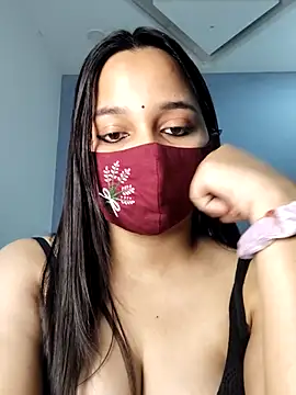 Varnika aarora online show from 02-21-25, 05:02