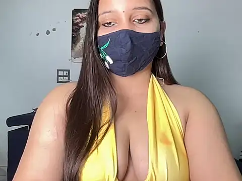 Varnika aarora online show from 10-11-25, 03:39