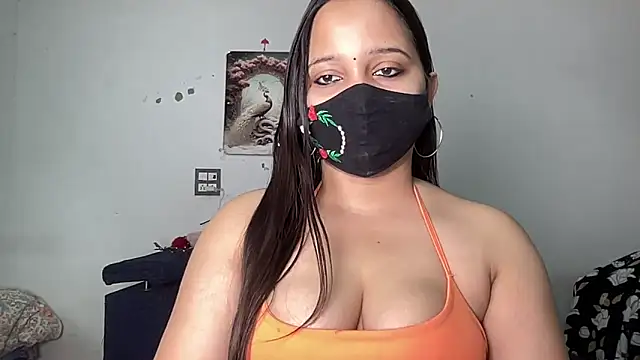 Varnika aarora online show from 10-14-25, 04:02