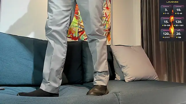 tommy raym0ndg online show from 01-26-25, 07:31