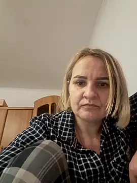 Malichkaanna30 online show from 12-24-24, 08:44