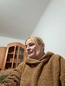 Malichkaanna30 online show from 10-27-25, 09:35