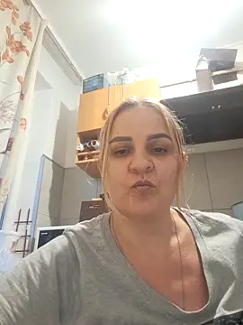 Malichkaanna30 online show from 12-18-25, 02:23