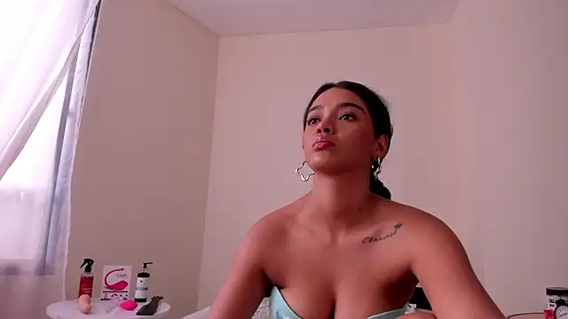 evely coelloo online show from 12-03-24, 09:34