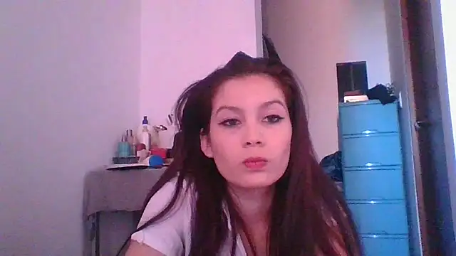  yuyi online show from 01-21-25, 09:25