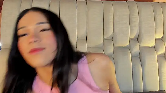 Isa Little Star online show from 03-05-26, 03:35