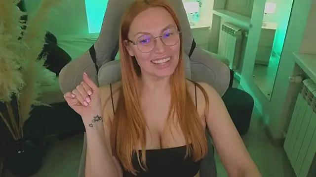 Love Call online show from 01-31-25, 08:32