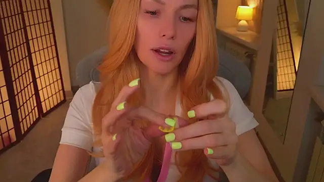 Snapshot of Love_Call chatting on 02-21-26, 05:19 Love Call online show from 02-21-26, 05:19