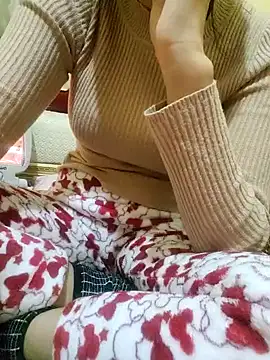 jihane-44 online show from 01-03-25, 06:46