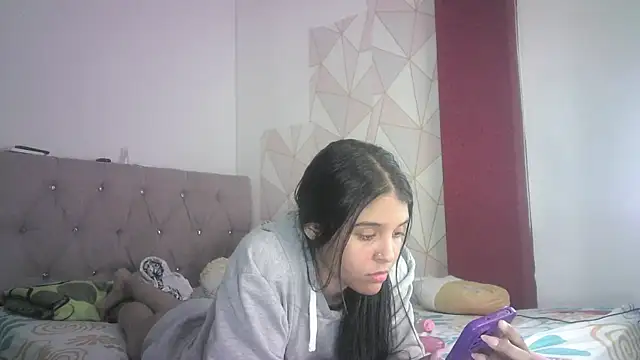 Snapshot of Michi_sexy chatting on 03-15-25, 07:48 Michi sexy online show from 03-15-25, 07:48