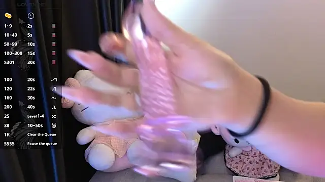 Snapshot of missy_taylor_ chatting on 03-21-26, 08:19 missy taylor online show from 03-21-26, 08:19