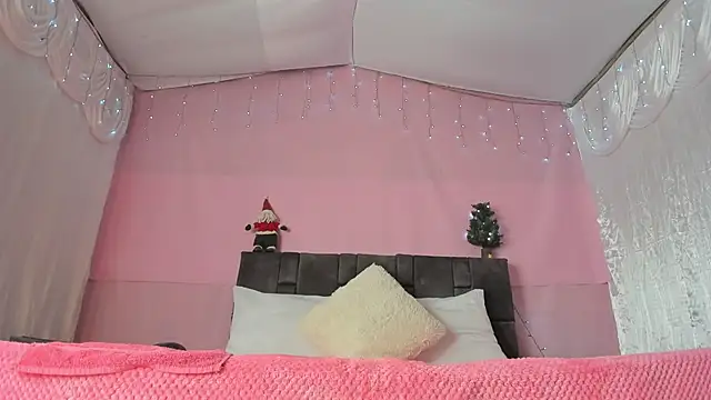 kitty myers online show from 12-20-24, 01:11