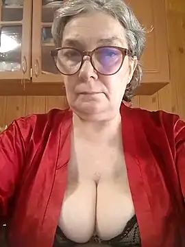 IrinaSweet54 online show from 04-22-26, 07:00