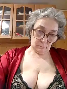 IrinaSweet54 online show from 05-10-26, 07:35
