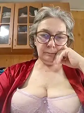 Snapshot of IrinaSweet54 chatting on 06-22-26, 08:44 IrinaSweet54 online show from 06-22-26, 08:44