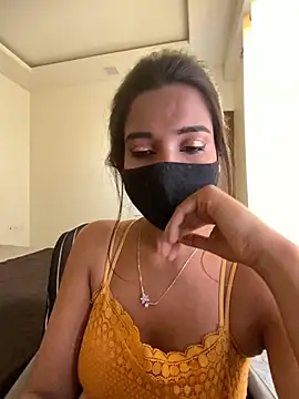 Snapshot of miss_lina chatting on 02-20-25, 05:01 miss lina online show from 02-20-25, 05:01