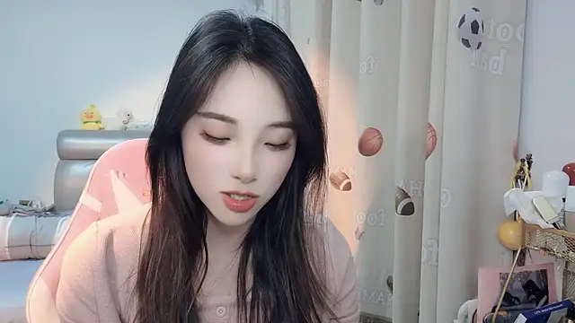 ooo   mimi online show from 12-18-24, 12:29