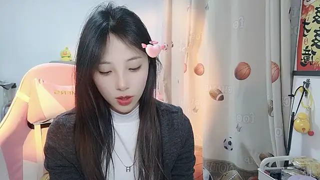 ooo   mimi online show from 02-13-25, 11:17