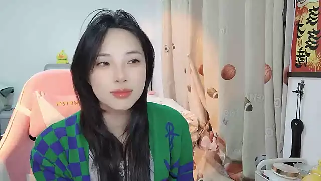 ooo   mimi online show from 02-26-25, 11:41
