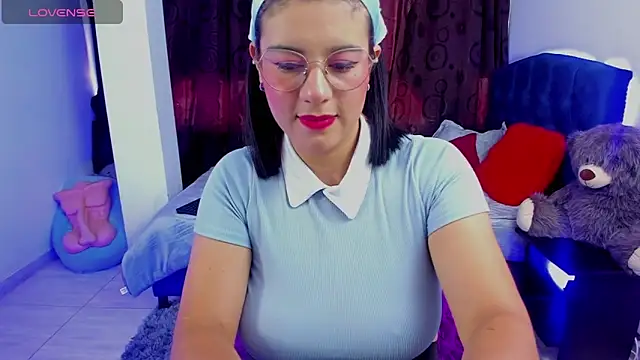 oliviacarltonn  online show from 12-03-24, 03:44