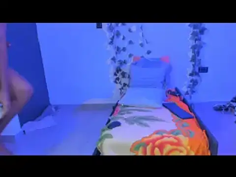 Cataleya19   online show from 10-15-25, 10:48