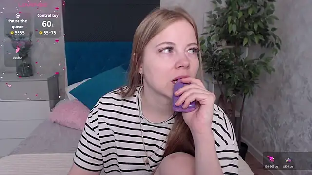 JennyyHot online show from 12-23-25, 04:54