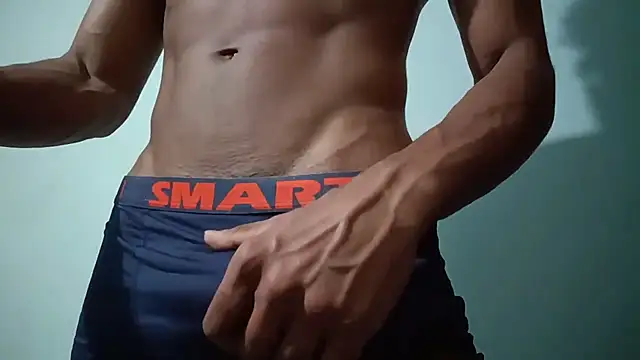 Snapshot of Henrick_Sanchezz chatting on 04-16-26, 02:56 Henrick Sanchezz online show from 04-16-26, 02:56