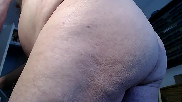 Snapshot of utilisasinus chatting on 01-11-25, 09:26 utilisasinus online show from 01-11-25, 09:26