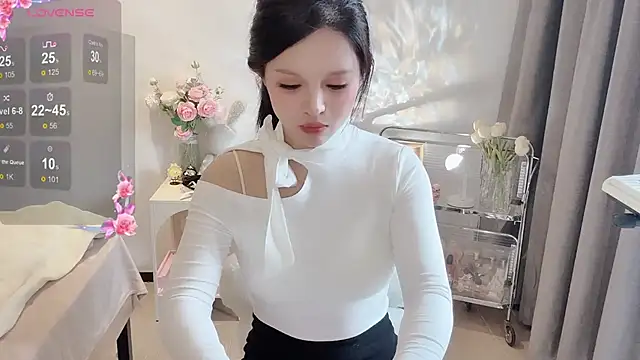 Snapshot of S-wan chatting on 12-14-24, 03:29 S-wan online show from 12-14-24, 03:29