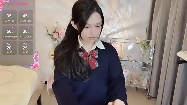 Snapshot of S-wan chatting on 12-20-24, 11:00 S-wan online show from 12-20-24, 11:00