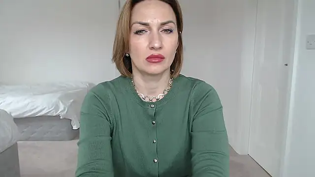 Mallinia online show from 03-16-25, 02:55