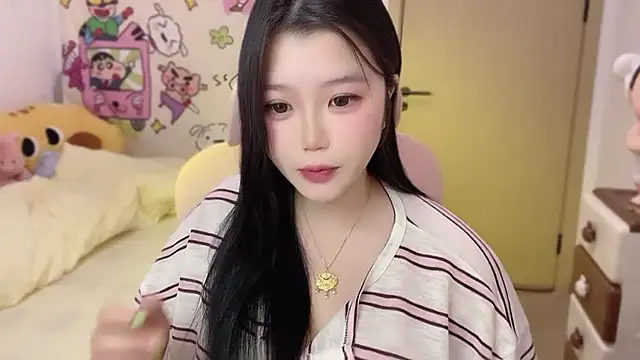 Snapshot of xiSSts chatting on 09-26-25, 07:51 xiSSts online show from 09-26-25, 07:51