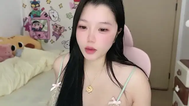 Snapshot of xiSSts chatting on 09-27-25, 07:57 xiSSts online show from 09-27-25, 07:57