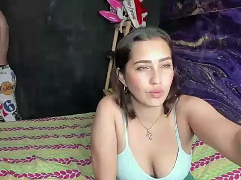 Snapshot of Zara_cum69 chatting on 01-08-25, 08:50 Zara cum69 online show from 01-08-25, 08:50