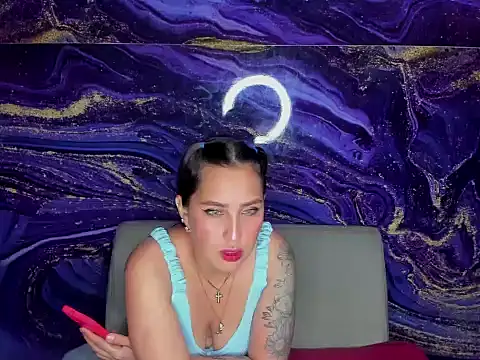 Snapshot of Zara_cum69 chatting on 09-20-25, 12:00 Zara cum69 online show from 09-20-25, 12:00