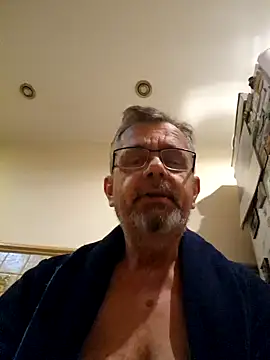 axecoman60 online show from 01-14-25, 06:56