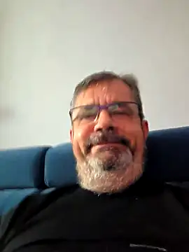 axecoman60 online show from 12-02-25, 07:14