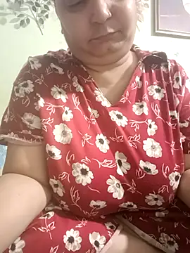Snapshot of Kavya_kapoor chatting on 04-25-26, 05:21 Kavya kapoor online show from 04-25-26, 05:21