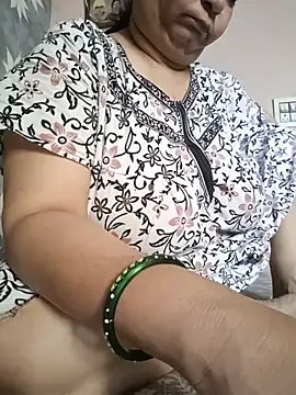 Kavya kapoor online show from 06-06-26, 02:05
