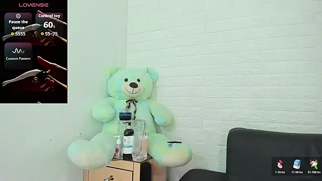 Snapshot of nathally_roses chatting on 07-28-26, 07:39 nathally roses online show from 07-28-26, 07:39