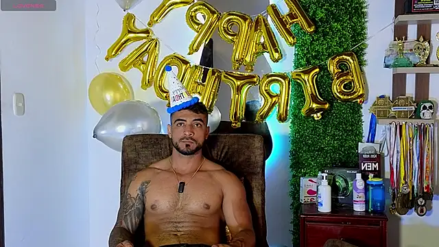 ERIC HARRISON online show from 03-18-25, 01:20