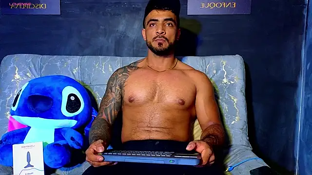 ERIC HARRISON online show from 10-21-25, 01:39