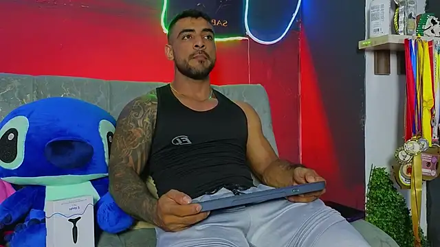 Snapshot of ERIC_HARRISON chatting on 02-24-26, 01:47 ERIC HARRISON online show from 02-24-26, 01:47