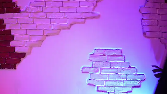 Snapshot of AngelinaCapri chatting on 02-10-25, 05:03 AngelinaCapri online show from 02-10-25, 05:03