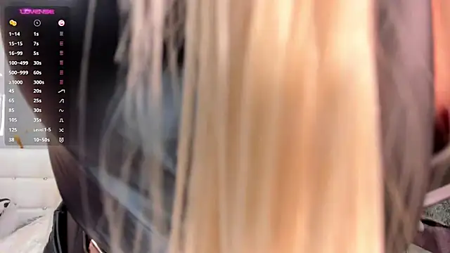 EmilyLeah  online show from 01-17-26, 02:33