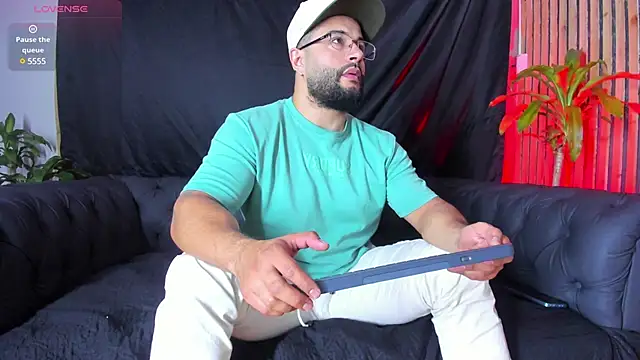 Luke  09 online show from 01-04-25, 12:49